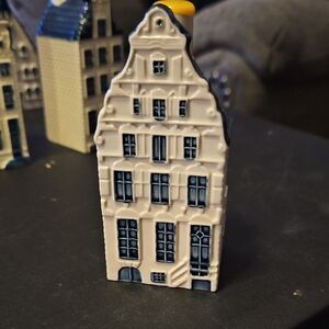 KLM Delft Blue and White Ceramic House Figurine Collectable # 53